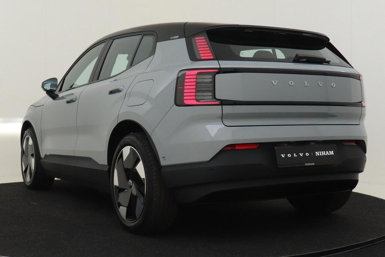 Volvo EX30 SINGLE MOTOR EXTENDED RANGE PLUS 69 kWh -CAMERA|HARMAN/KARDON|ADAP.CRUISE|BLIS