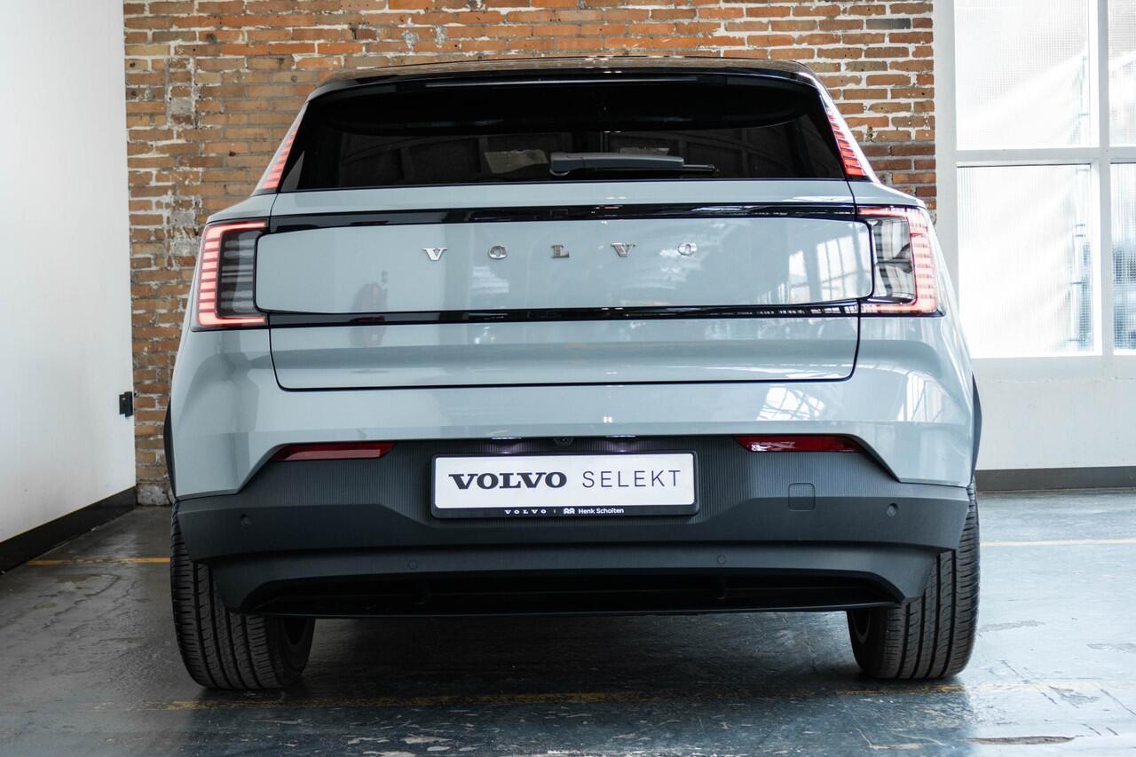 Volvo EX30 Single Motor Extended Range Plus 69 kWh | | Getint Glas Achter | Adaptieve Cruise Control | Keyless Entry | Parkeersensoren | Dodehoekdetectie Met Correctie | Apple Carplay/Android Auto | Rijstrooksensor Met Correctie