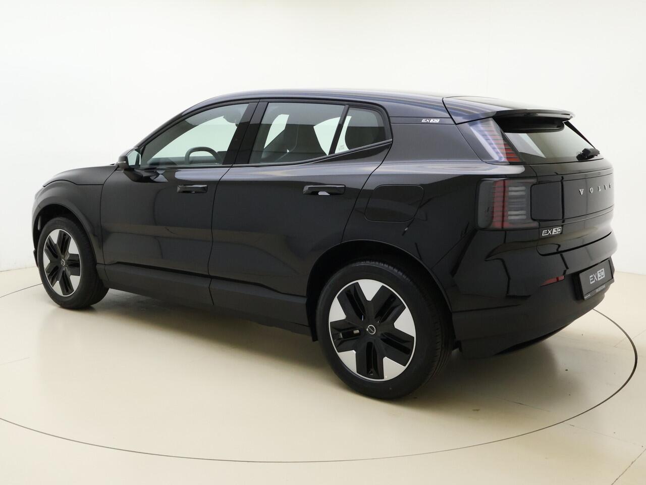 Volvo EX30 Extended Range 272PK Core | Direct leverbaar | Climate | ¤ 6.000,- VOORDEEL |