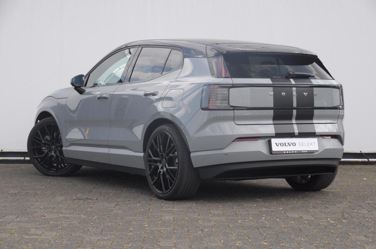 Volvo EX30 272PK Automaat Single Motor Extended Range Plus Volvo EX30 Single Motor Extended Range Plus 69kWh 272PK / Rutten Special! / Adaptieve Cruise Control / Harman Kardon Audio / Verwarmbare Voorstoelen en Stuurwiel /