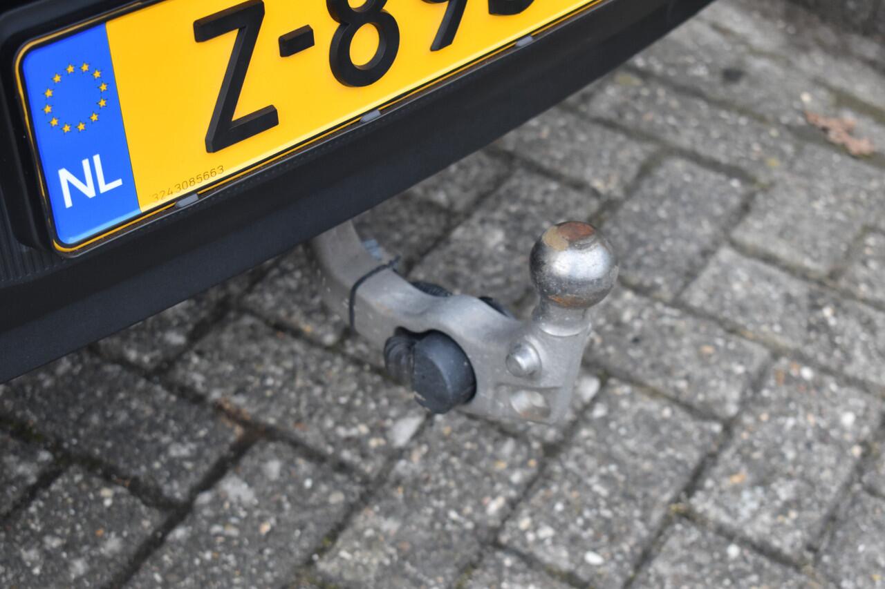 Volvo EX30 Extended Range 272PK Core 69 kWh | Trekhaak | SoH 98,5% | ACC | BLIS | Camera | 18"LMV |