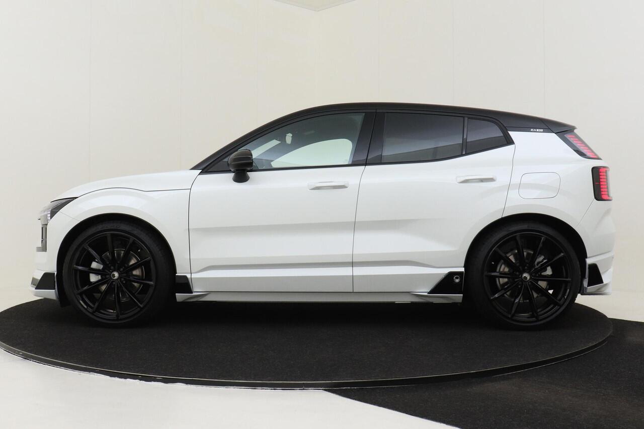 Volvo EX30 SM EXT. RANGE PLUS 69 kWh *FULL HEICO BODYKIT!* -BLACK.BADGE|21"|VERLAAGD|ADAP.CRUISE|CAMERA|CLIMATE