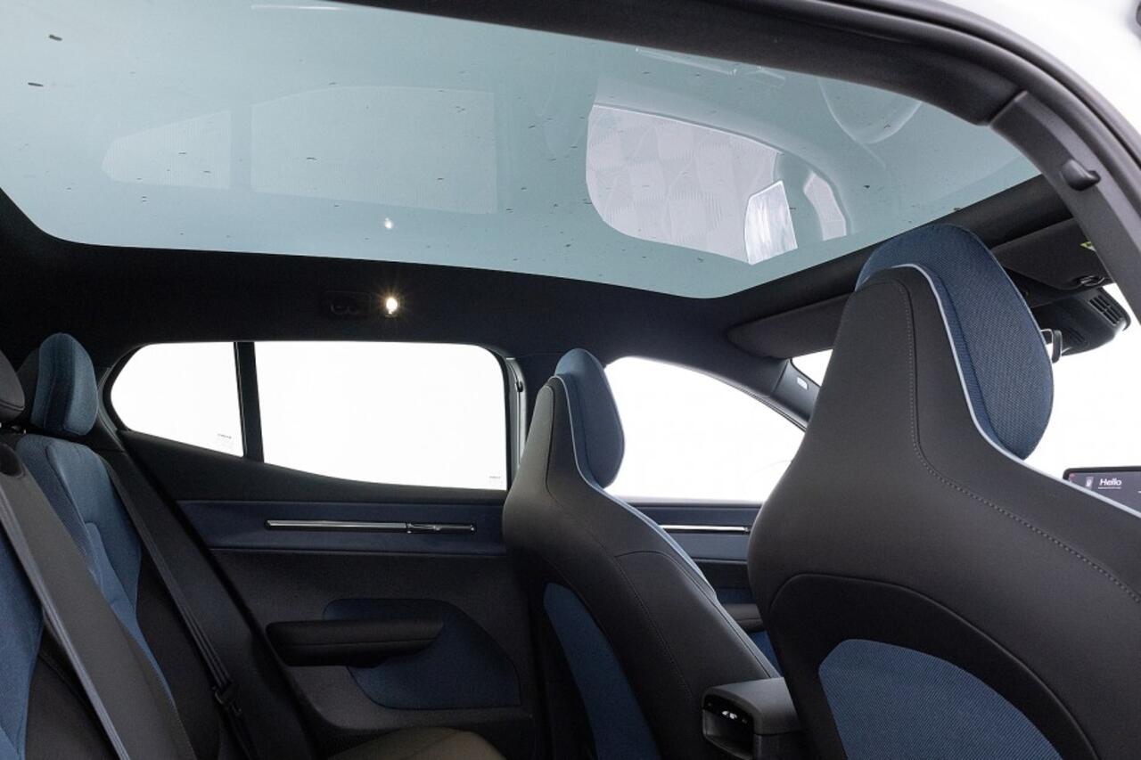 Volvo EX30 Twin Motor Performance Ultra 69 kWh ? 1e Eigenaar