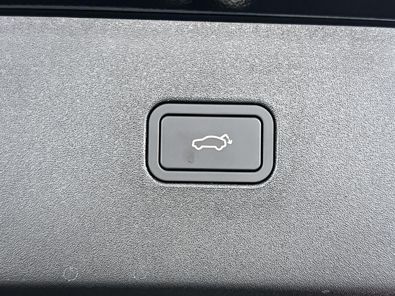 Volvo EX30 Single Motor Extended Range Plus 69 kWh | 20" Aero