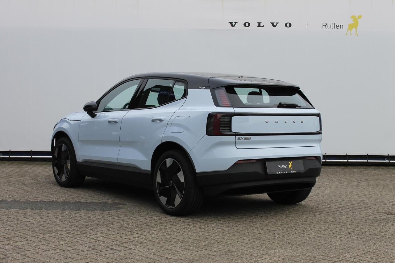 Volvo EX30 Single Motor Extended Range Plus 69 kWh Google services / Adaptieve cruise control / Blis / Parkeersensoren voor en achter met parkeercamera / Getinte ramen
