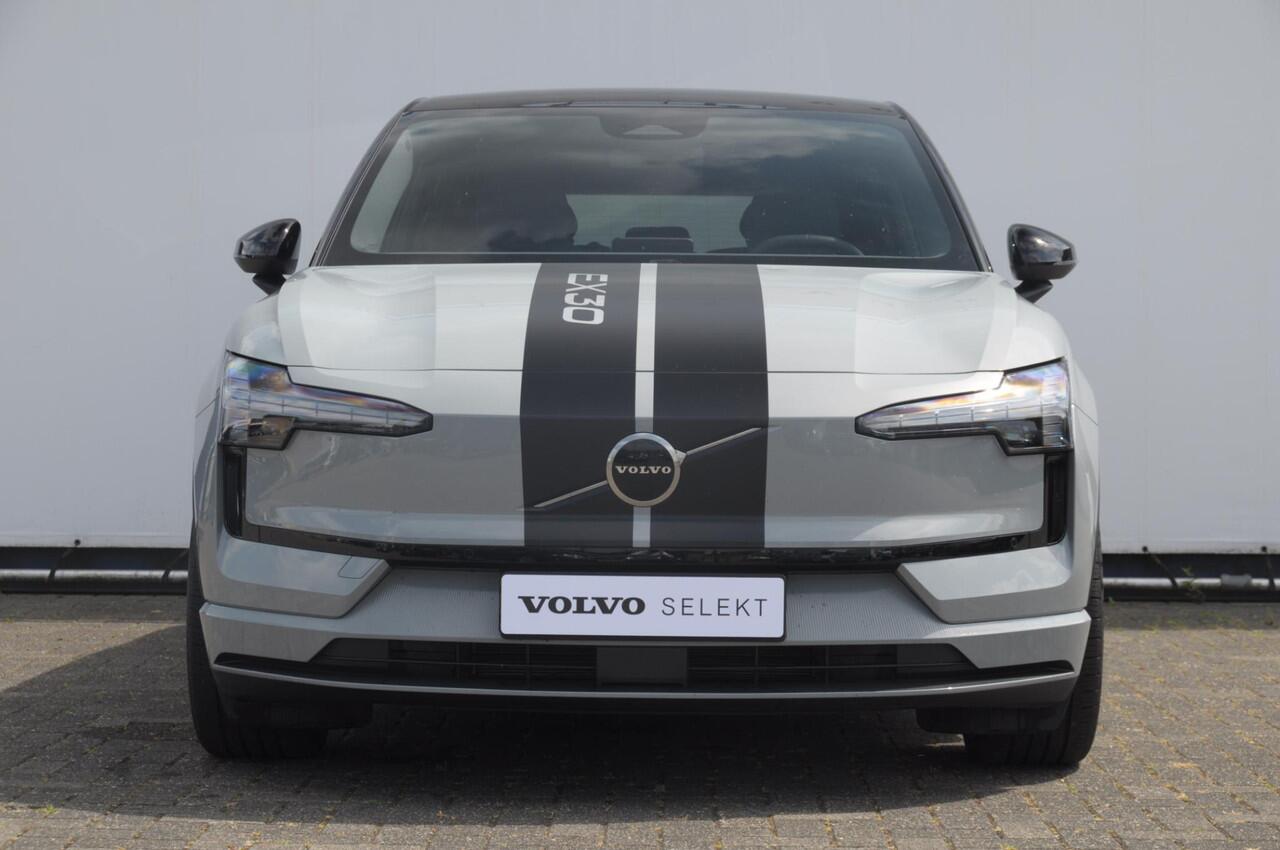 Volvo EX30 272PK Automaat Single Motor Extended Range Plus Volvo EX30 Single Motor Extended Range Plus 69kWh 272PK / Rutten Special! / Adaptieve Cruise Control / Harman Kardon Audio / Verwarmbare Voorstoelen en Stuurwiel /