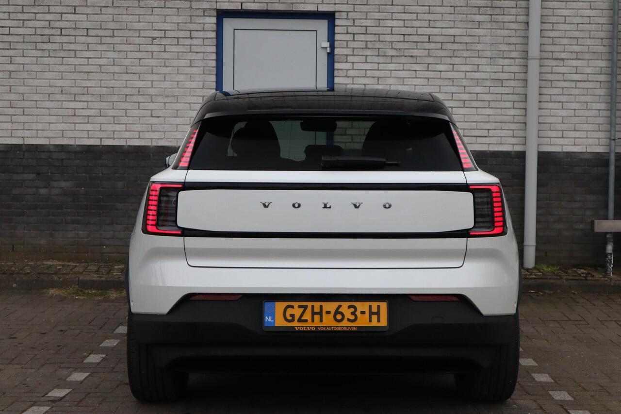 Volvo EX30 Twin Motor Performance Ultra 69 kWh | Stoel + stuurverwarming | Panorama | 20"