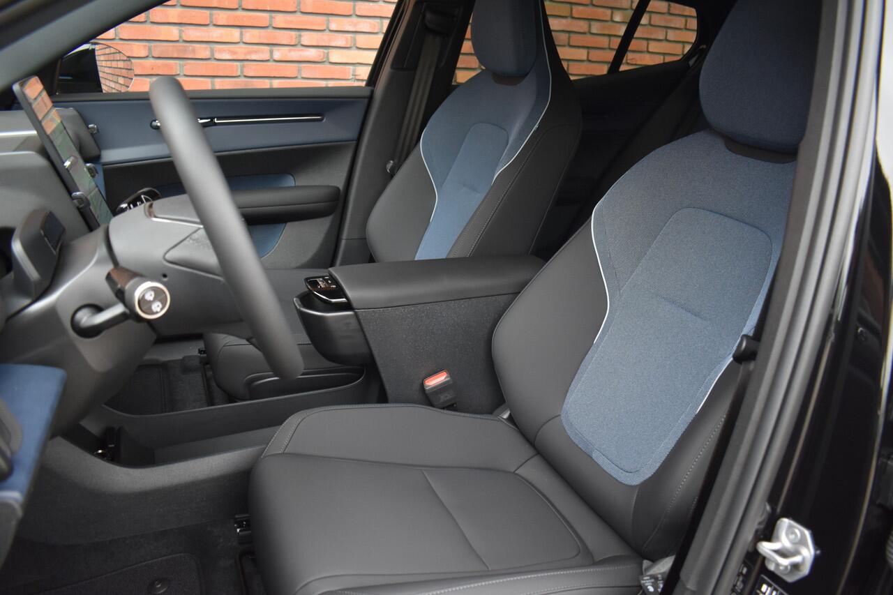 Volvo EX30 Extended Range 272PK Plus ¤ 9000 KORTING | Black Pakket |