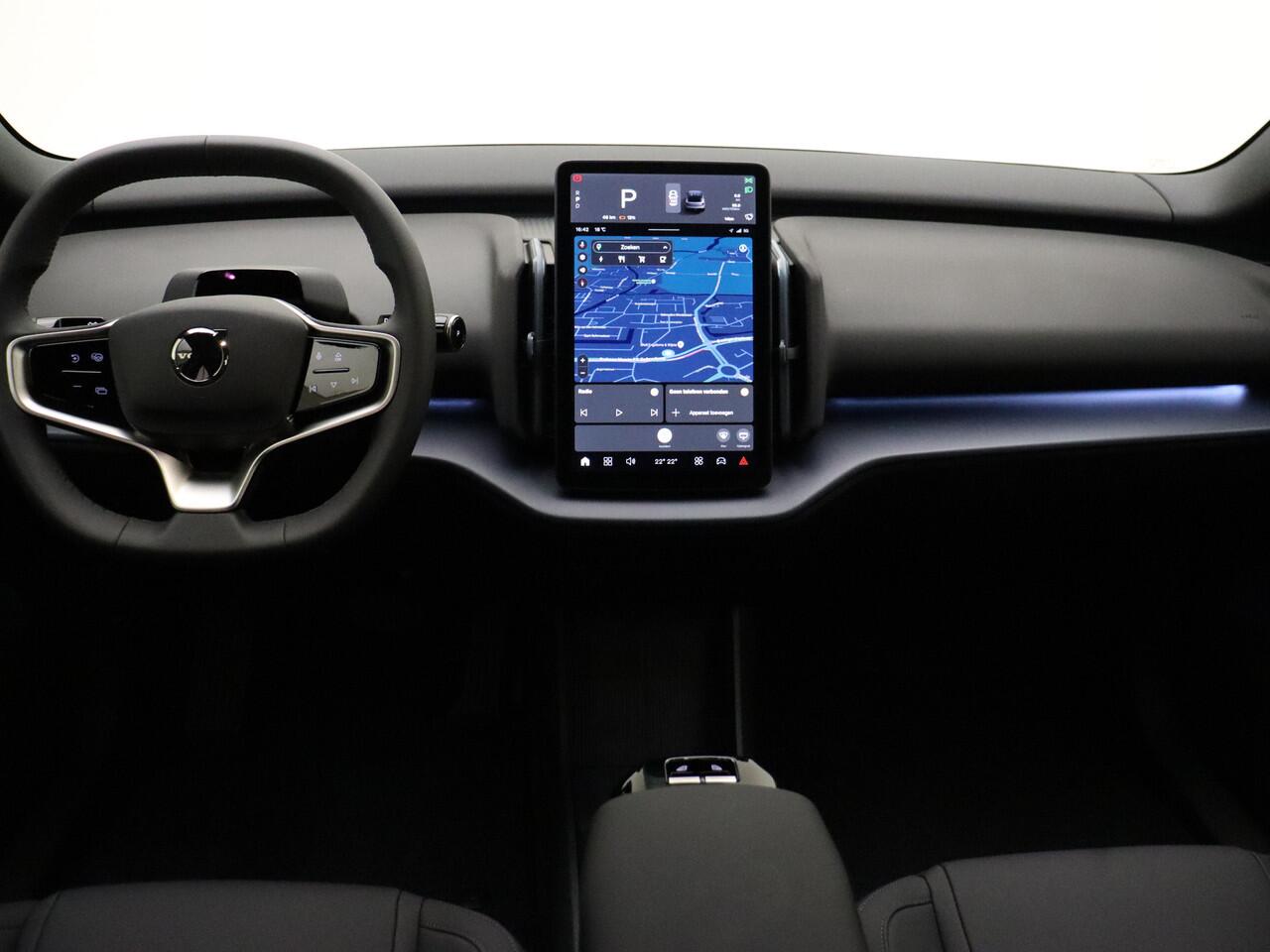 Volvo EX30 Extended Range Plus / NIEUW / DIRECT LEVERBAAR / 20'' / METALLIC LAK / ACC / BLIS / ELEKTR. ACHTERKLEP /