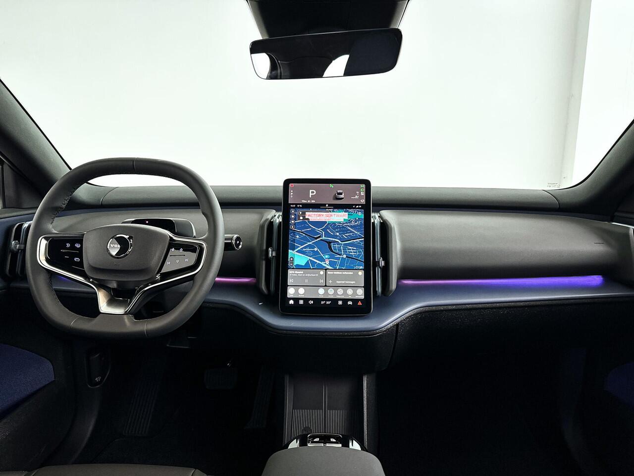 Volvo EX30 Single Motor Extended Range Plus 69 kWh | Getint glas | Harman Kardon