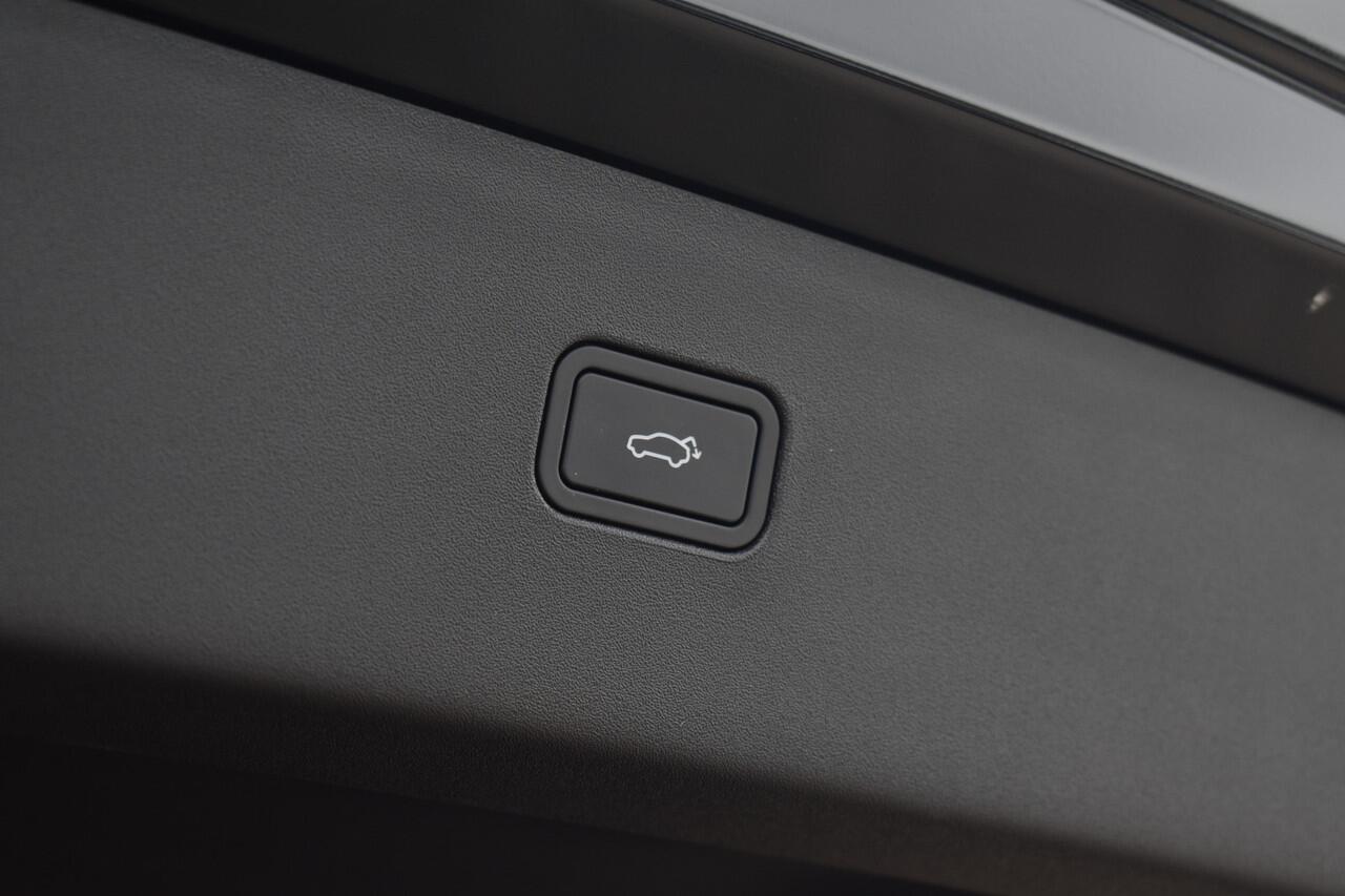 Volvo EX30 Extended Range 272PK Plus ¤ 9000 KORTING | Black Pakket |