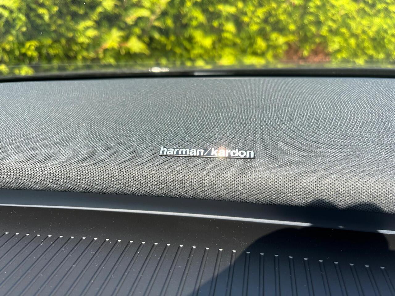 Volvo EX30 Single Motor Extended Range Plus 69 kWh | Getinte Ramen | nieuw uit voorraad | LAAGSTEPRIJS garantie