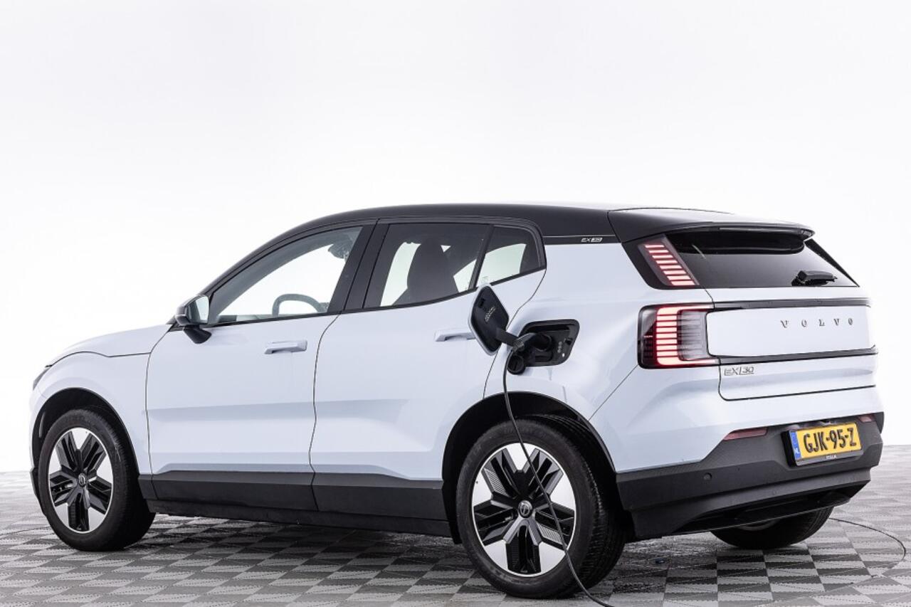 Volvo EX30 Single Motor Plus 51 kWh | harman/kardon *SOH 97%* ? 1e Eigenaar