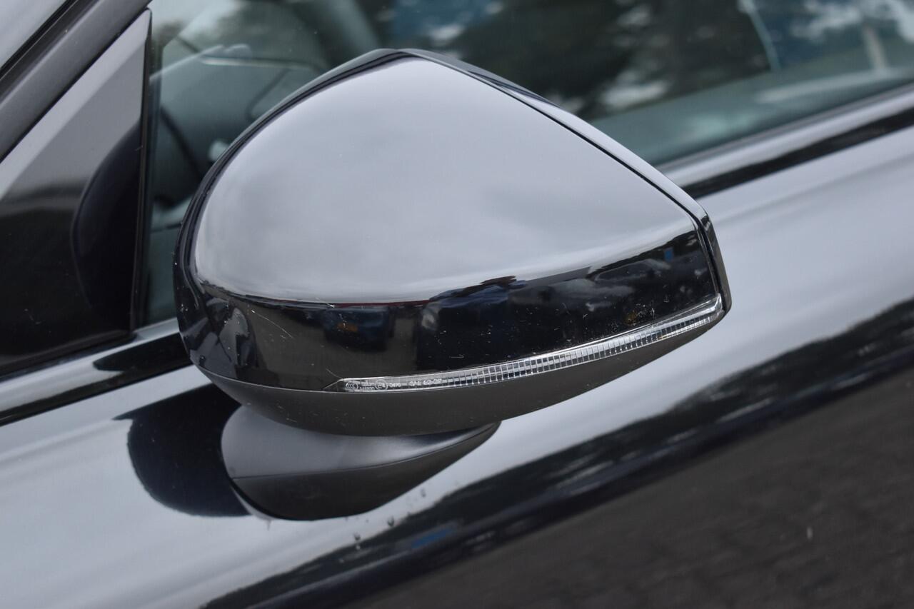 Volvo EX30 Extended Range Plus 69 kWh | ACC | H&K | Blis | Camera | 19'LMV Camera