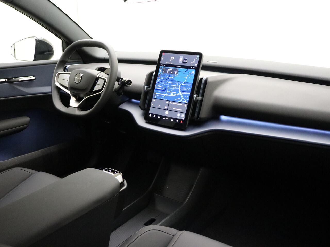 Volvo EX30 Extended Range Plus / NIEUW / DIRECT LEVERBAAR / 20'' / METALLIC LAK / ACC / BLIS / ELEKTR. ACHTERKLEP /