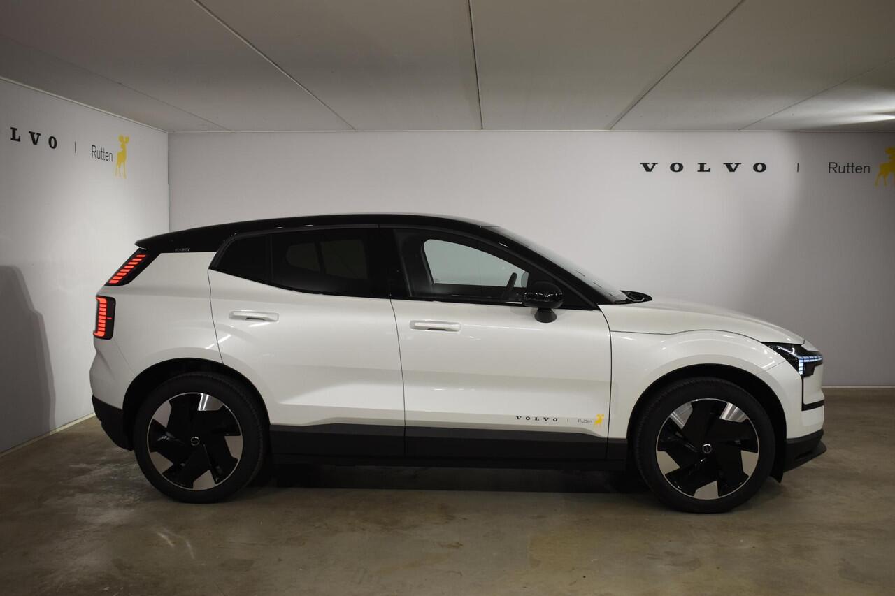 Volvo EX30 272PK Single Motor Extended Range Plus 69 kWh / Extra getint glas / Crystal White / 19 Inch Velgen