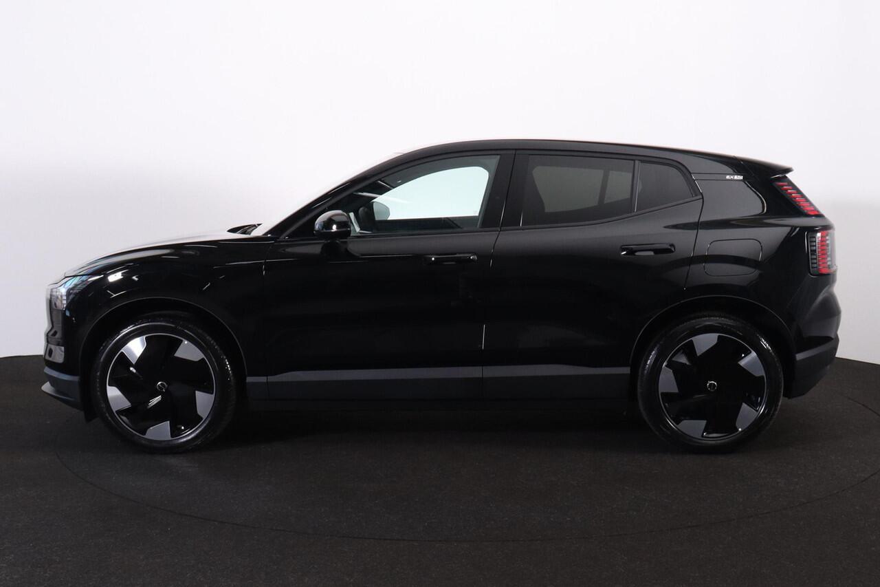 Volvo EX30 Extended Range Plus 69 kWh - Adaptive Cruise Control - Parkeercamera achter - Parkeersensoren - Extra getint glas - 19' LMV