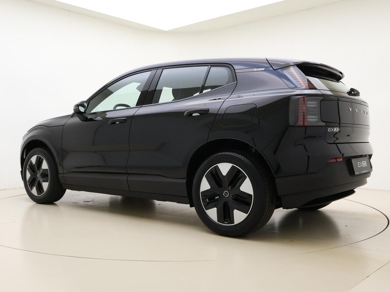 Volvo EX30 Extended Range 272PK Core | Direct leverbaar | Climate | ¤ 6.000,- VOORDEEL |