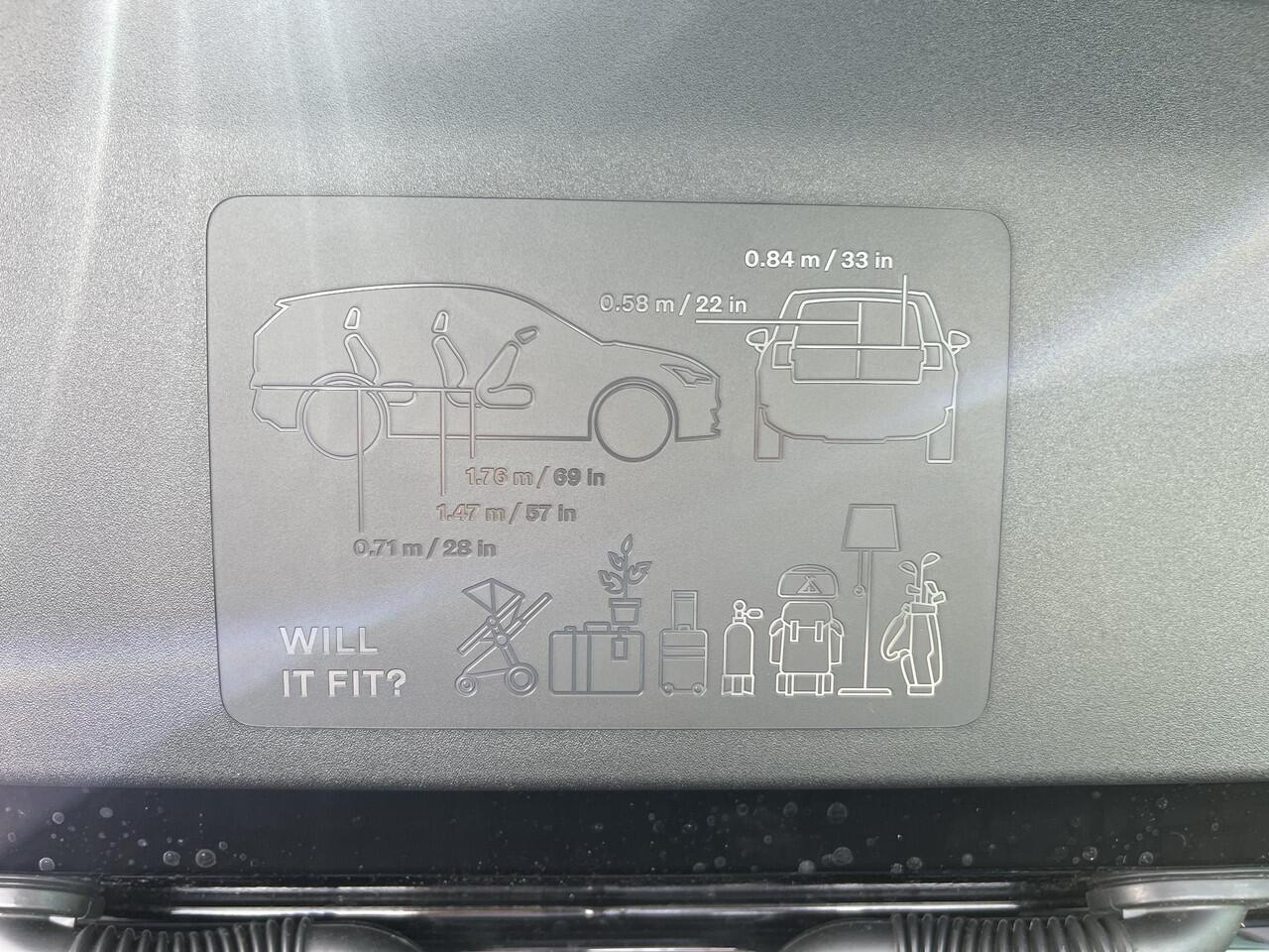 Volvo EX30 Single Motor Extended Range Plus 69 kWh Automaat, Harman Kardon, Pilot assist, BLIS, Park assist voor en achter, Parkeercamera, Extra getint glas vanaf B-stijl