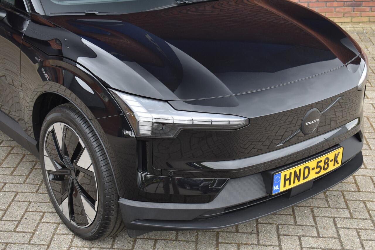 Volvo EX30 Extended Range 272PK Plus ¤ 9000 KORTING | Black Pakket |