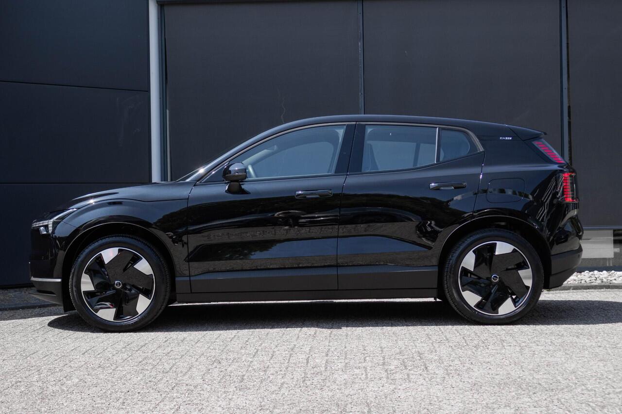 Volvo EX30 Single Motor Extended Range Plus | Harman Kardon audio | Elektrische achterklep | Parkeerhulp V&A