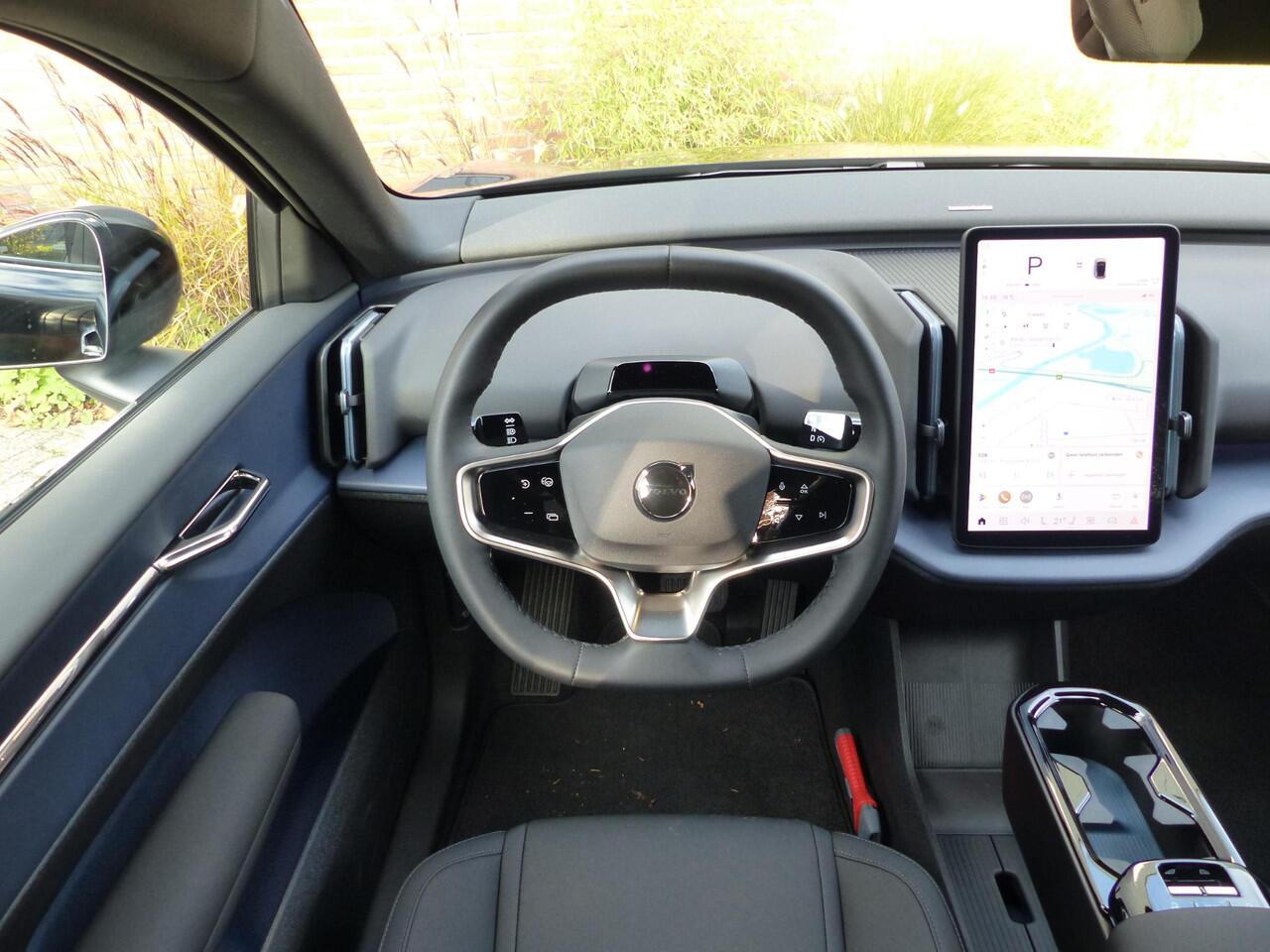 Volvo EX30 Single Motor Extended Range Plus 69 kWh |Climate| 20 inch|