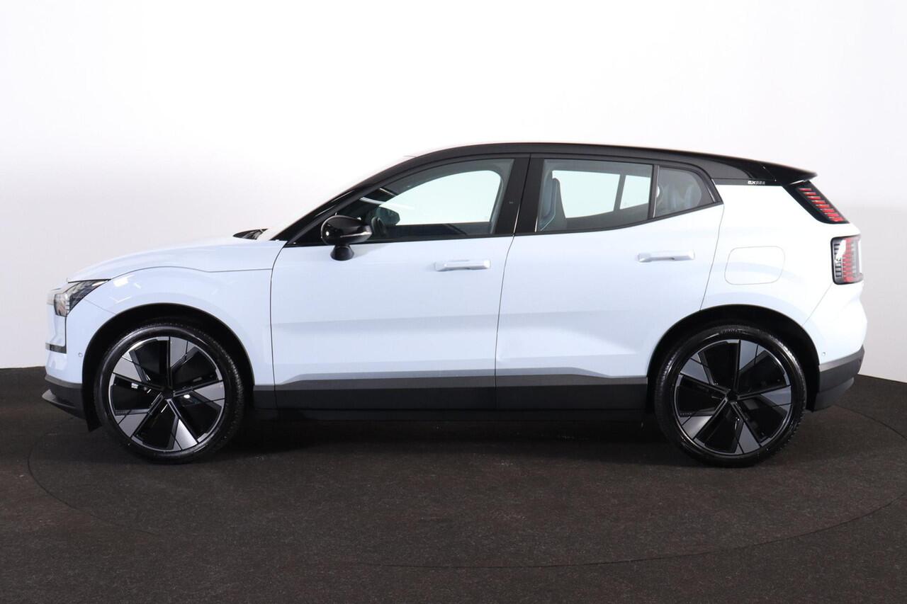 Volvo EX30 Extended Range Ultra 69 kWh - IntelliSafe Assist - Parkeersensoren voor & achter - Elektr. bedienb. bestuurdersstoel met geheugen - 19' LMV