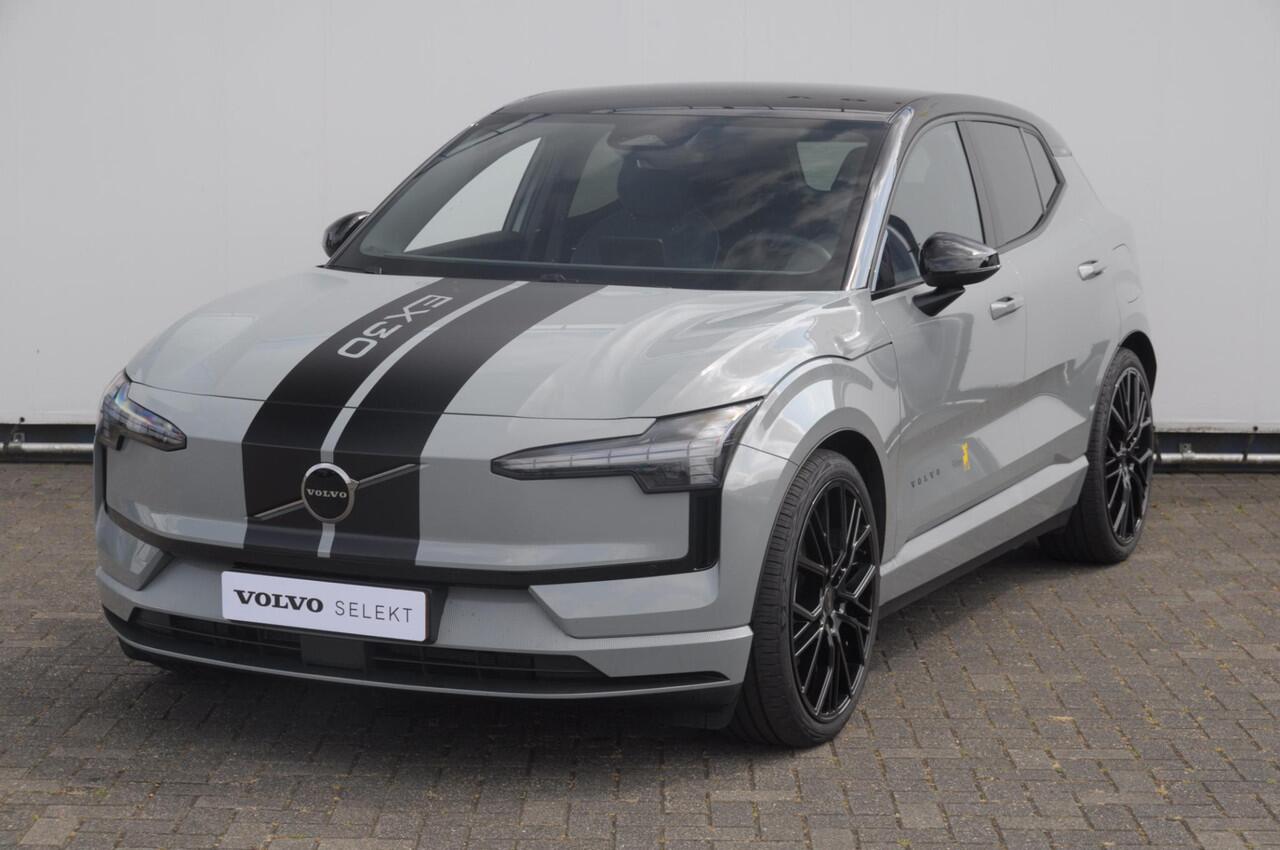 Volvo EX30 272PK Automaat Single Motor Extended Range Plus Volvo EX30 Single Motor Extended Range Plus 69kWh 272PK / Rutten Special! / Adaptieve Cruise Control / Harman Kardon Audio / Verwarmbare Voorstoelen en Stuurwiel /