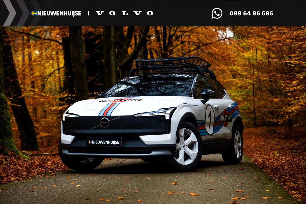 Volvo EX30 Cross Country Twin Motor Performance Ultra | Martini Editie | 4x4 | Adaptieve Cruise | Stoel-/Stuurverwarming | Keyless | 360 Camera | Panoramadak | Elektr. Stoelen | Harman Kardon Audio | Elek. Achterklep | Getint Glas