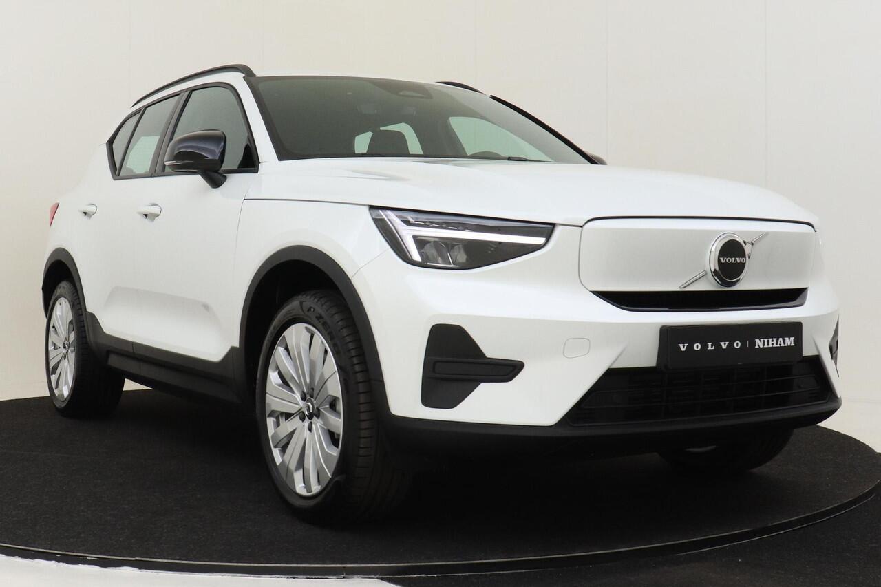 Volvo EX40 SINGLE MOTOR CORE 70 kWh -CLIMATE|TREKHAAK|CAMERA|GOOGLE