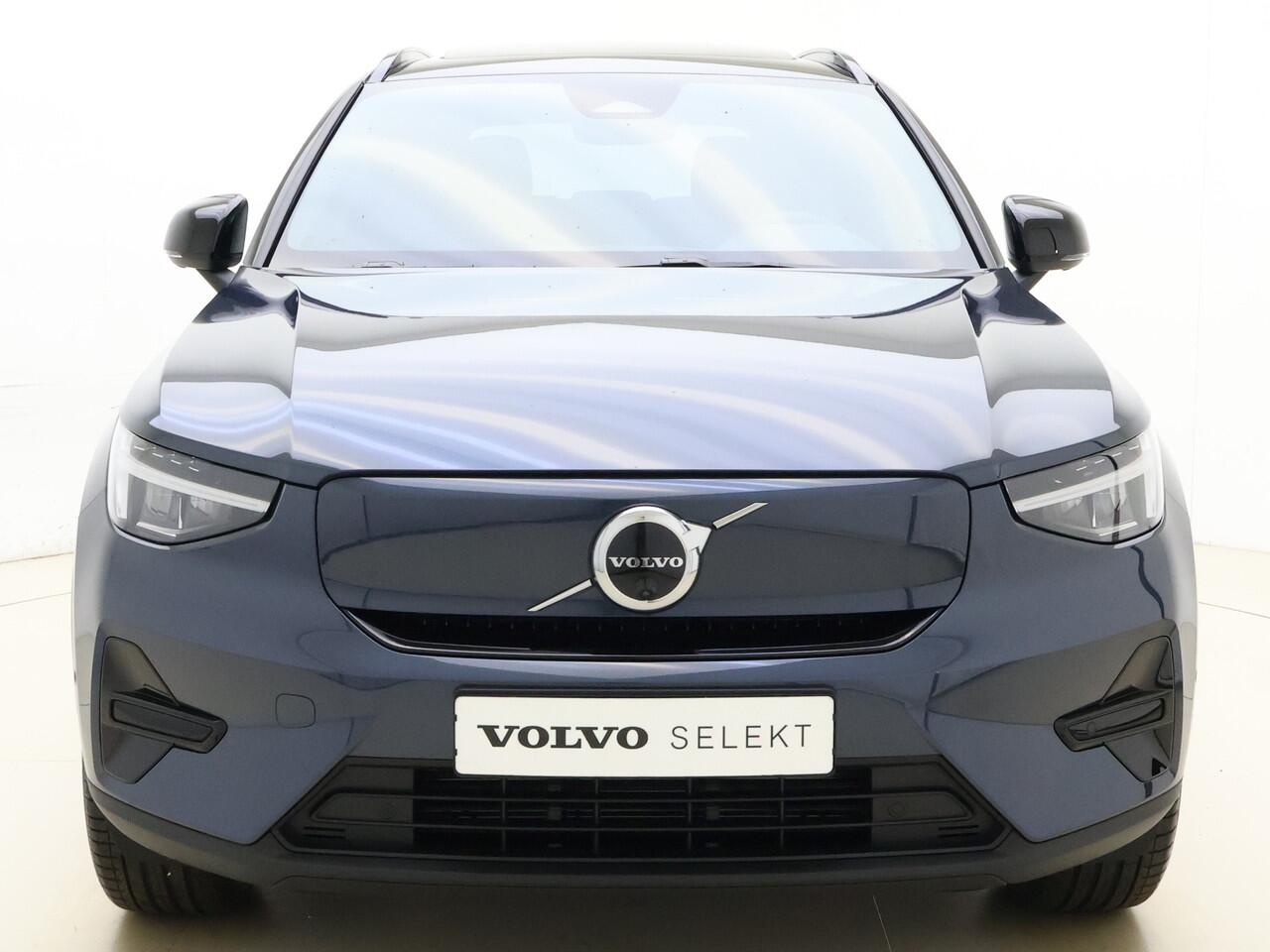 Volvo EX40 Twin Motor Ultra / 17% Bijtelling / NIEUW / DIRECT LEVERBAAR / MY26 / 20'' / Extra getint glas / Denim Blue /