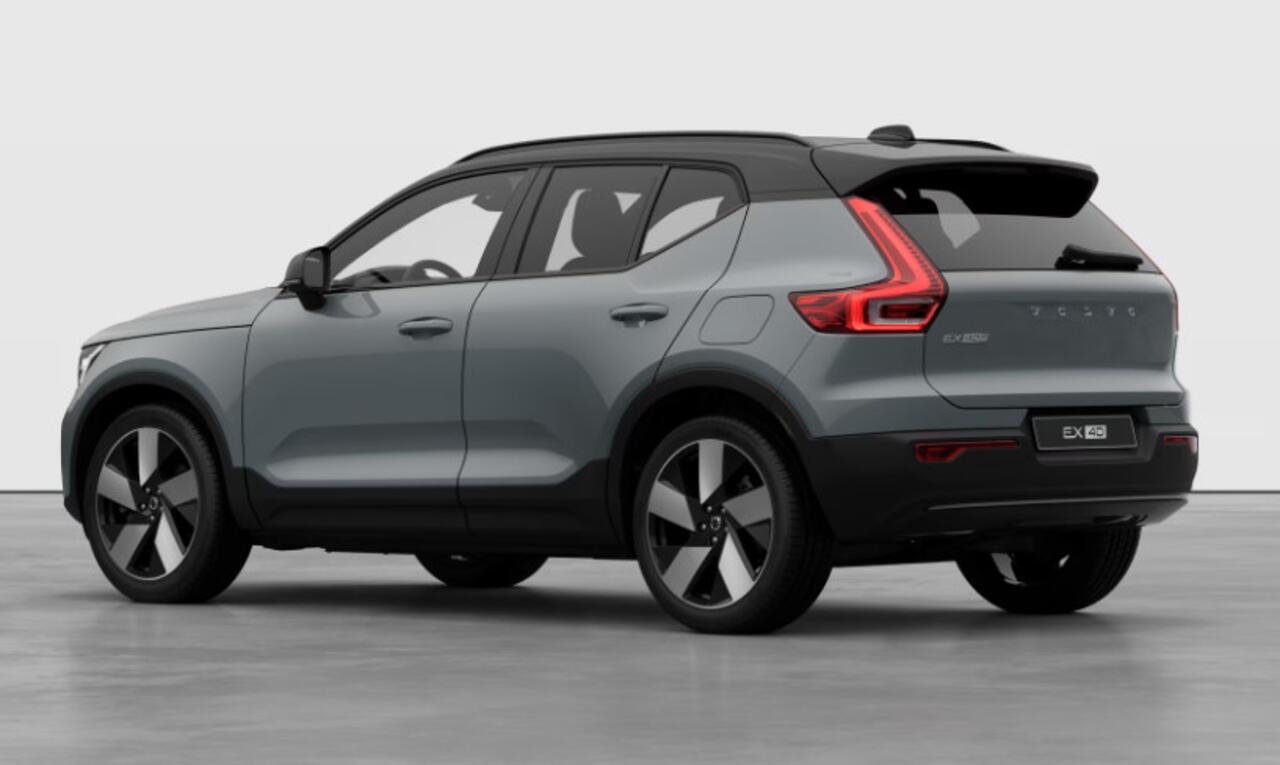 Volvo EX40 252PK Automaat Single Motor Extended Range Plus Panoramadak / Apple Carplay / Android Auto / Harman kardon audio / Adaptive cruise control / Pilot assist / Lichtmetalen velgen /