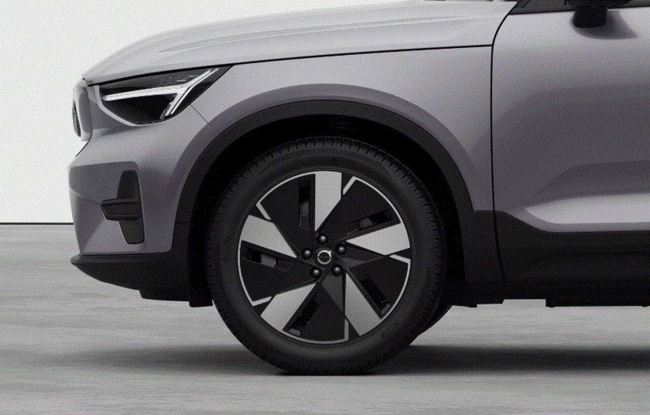 Volvo EX40 252PK Single Motor Extended Range 82 kWh Business Edition/ Navigatie / Camera / Stuur & Stoelverwarming / Harman Kardon / Getinte Ramen / LM Velgen /