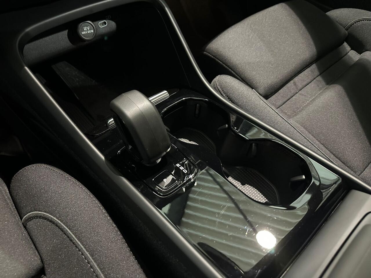 Volvo EX40 Single Motor 82kWh Extended Range Ultra 252pk