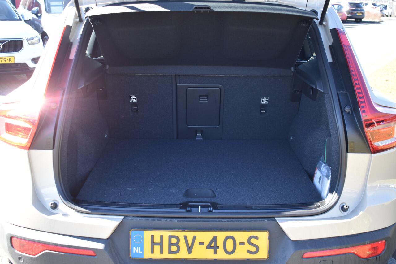 Volvo EX40 Extended Range Business edition 82 kWh | ACC | Blis | Climate pack | Camera | 19 "LMV