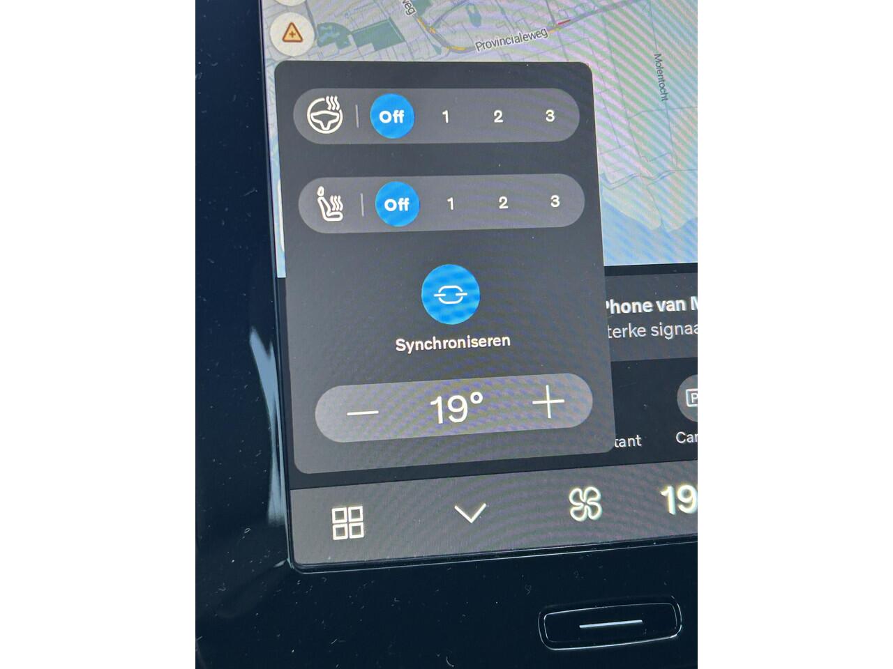 Volvo EX40 Single Motor Extended Range Plus Black Ed. 82 kWh / Harman Kardon / Stoel+Stuurverwarming / Adaptive Cruise / BLIS / Keyless /