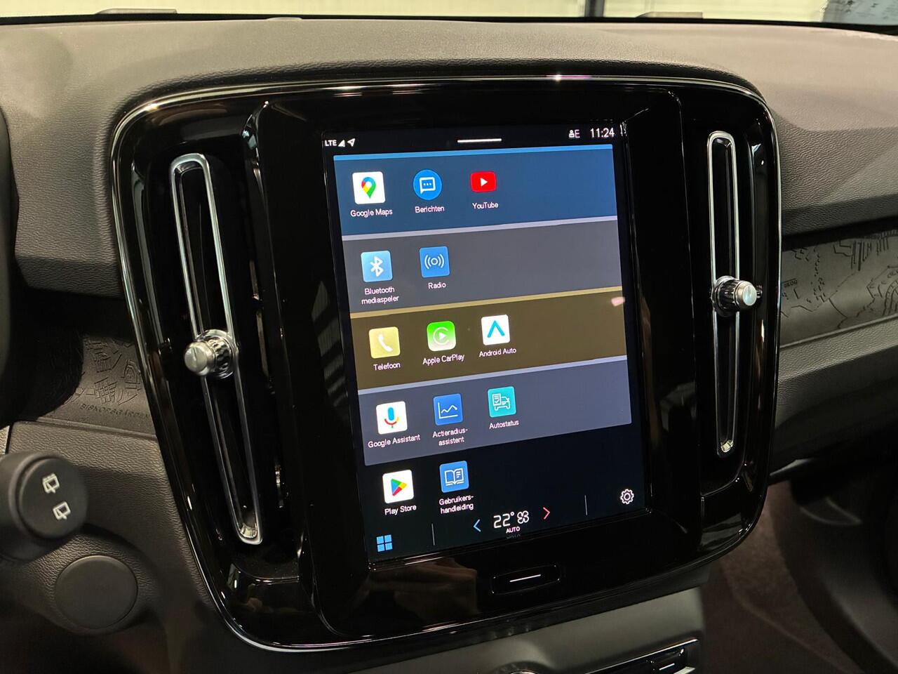 Volvo EX40 Recharge -NIEUW- fiscaal voordeel '25 - Plus Single Motor 238pk