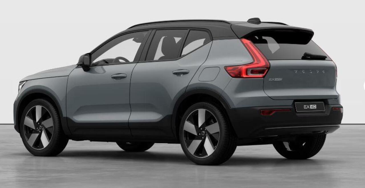 Volvo EX40 252PK Single Motor Extended Range 82 kWh Plus / Lounge pakket / Extra getint glas / Panoramadak / 360 camera / 20''velgen / zwart dak