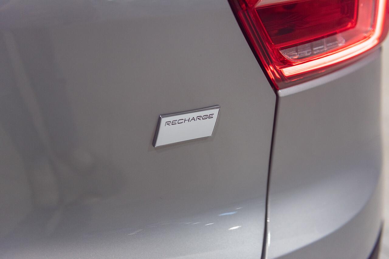 Volvo EX40 Recharge -NIEUW- fiscaal voordeel '25 - Plus Single Motor 238pk