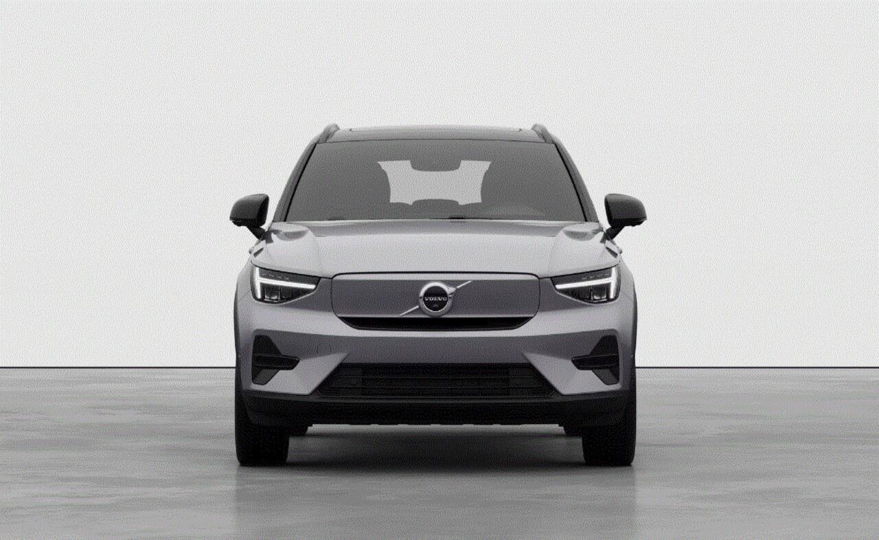 Volvo EX40 252PK Single Motor Extended Range 82 kWh Plus / Lounge Pakket / Extra getint glas / 360 Camera / 20'' velgen / Panoramadak / Zwart dak