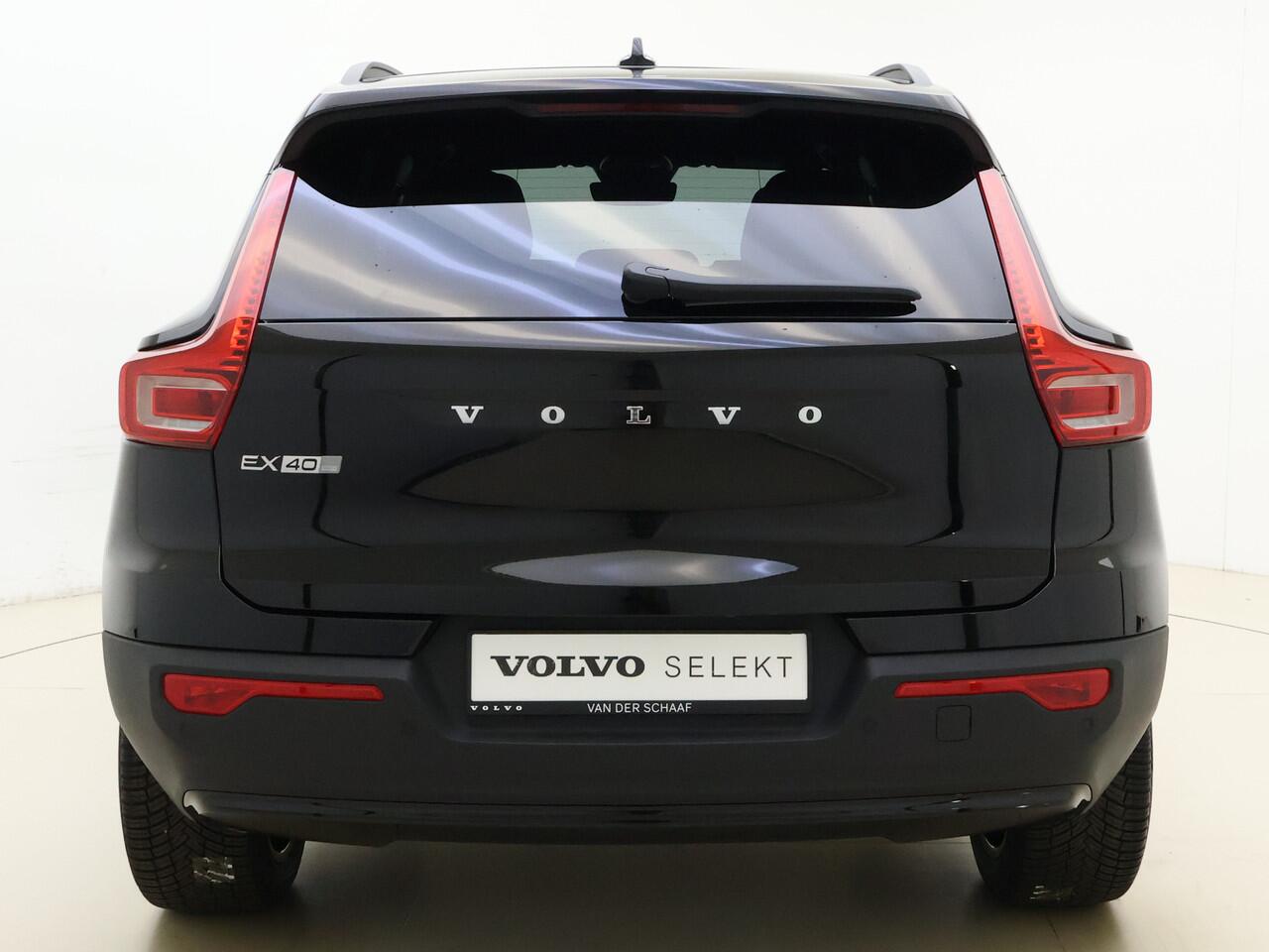 Volvo EX40 Extended Range Business Ed. / NIEUW / MY26 / DIRECT LEVERBAAR / Driver Assist / Climate / Versatility-pakket / All Season /