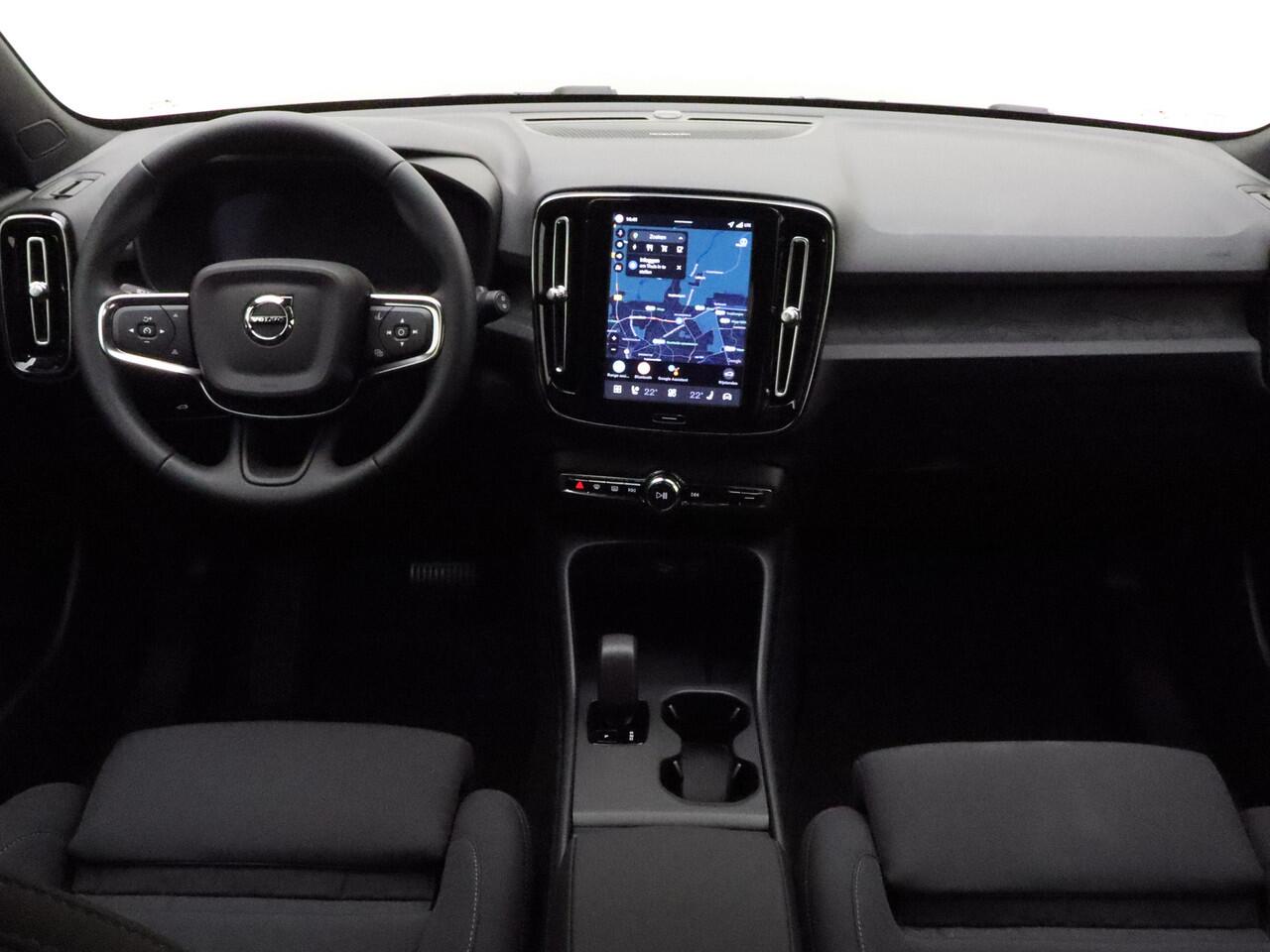 Volvo EX40 Extended Range Business Ed. / NIEUW / MY26 / DIRECT LEVERBAAR / Driver Assist / Climate / Versatility-pakket / All Season /