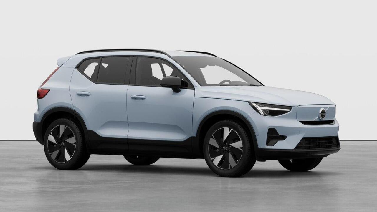 Volvo EX40 Single Motor Extended Range Plus 82 kWh | Direct Leverbaar | Harman Kardon Premium Sound | 360 Graden Camera | Climate Pack | Adaptieve Cruise Control | BLIS | Elektrische Kofferklep | Keyless |