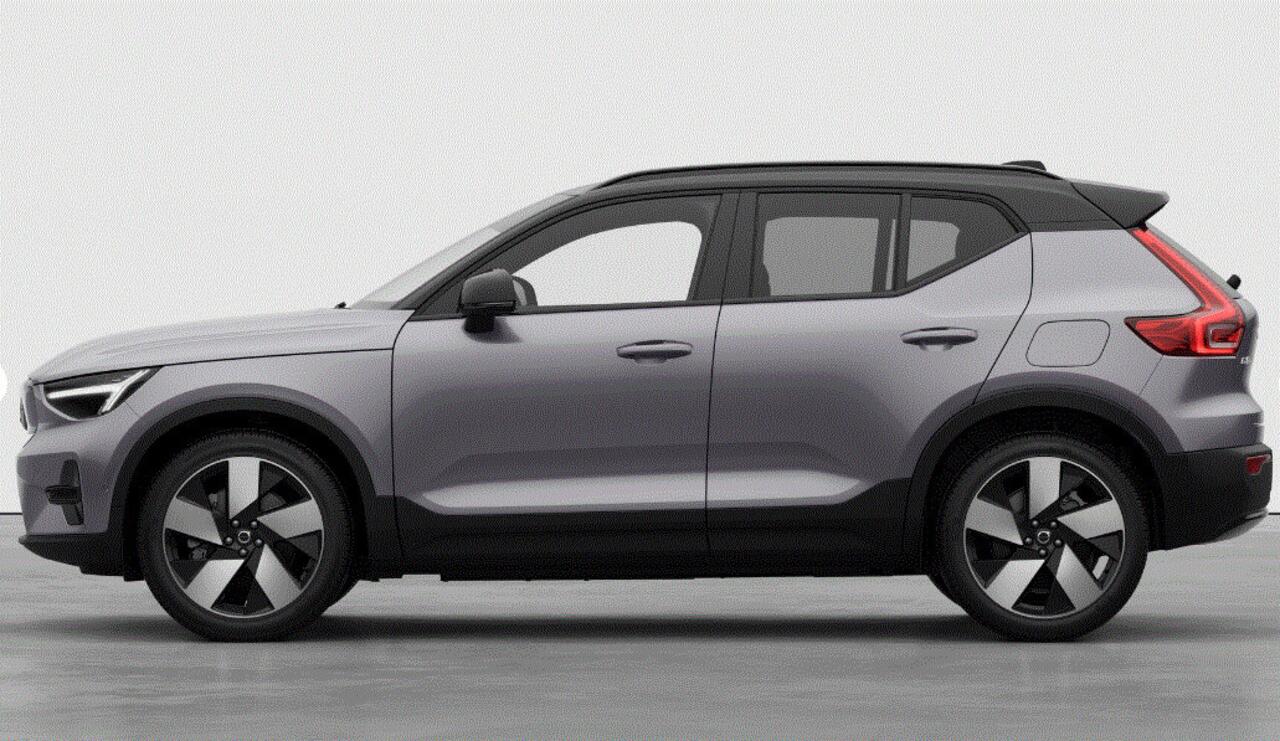 Volvo EX40 252PK Single Motor Extended Range 82 kWh Plus / Lounge Pakket / Extra getint glas / 360 Camera / 20'' velgen / Panoramadak / Zwart dak