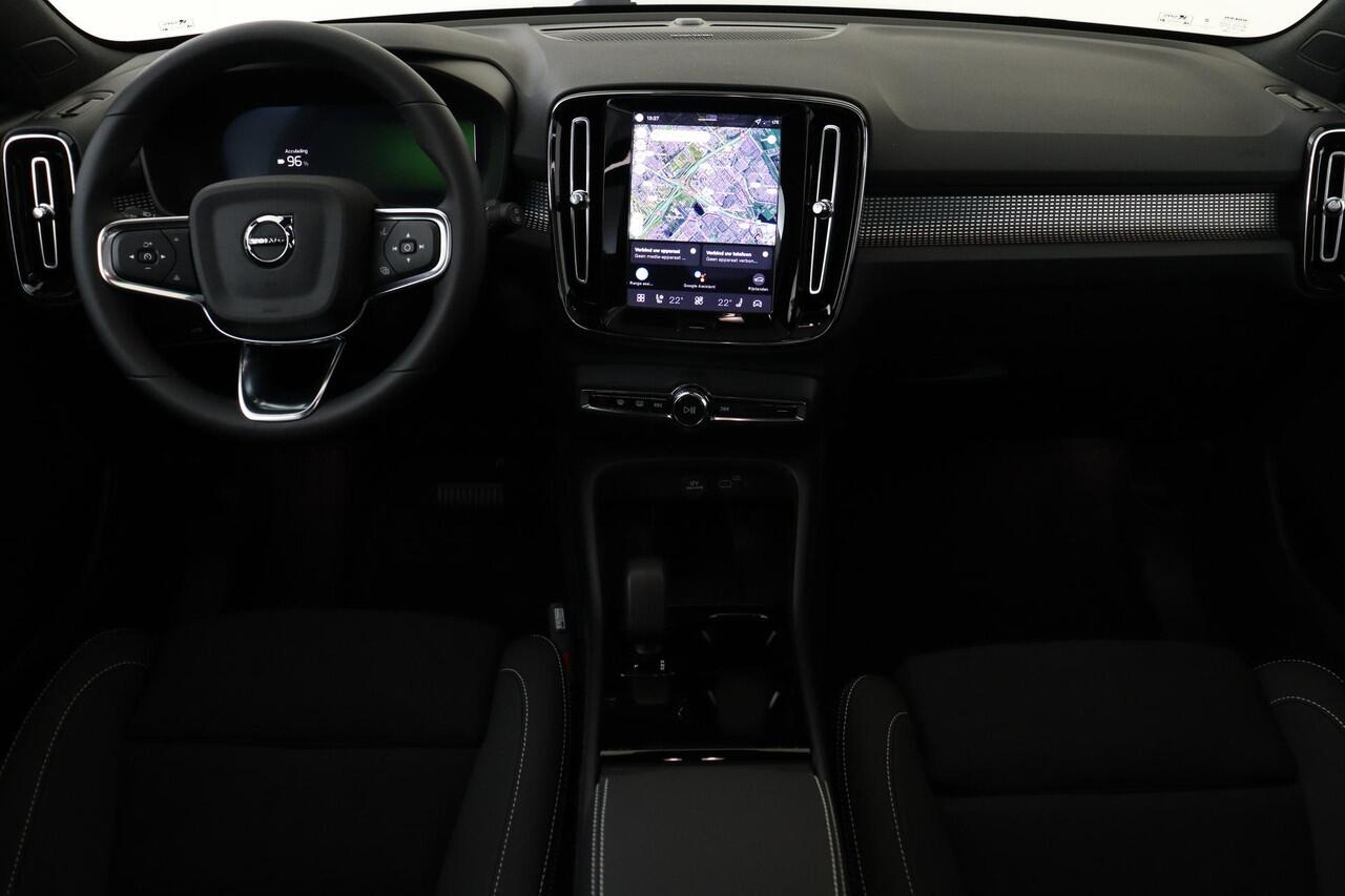 Volvo EX40 SINGLE MOTOR EXTENDED RANGE ULTRA BLACK ED. 82 kWh -PANO.DAK|HARMAN/KARDON|360°CAM|POWER-SEATS|PRIVACY.GLAS