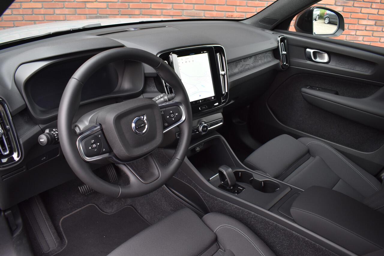 Volvo EX40 Extended Range 252PK Business Edition 82 kWh | Climate Pack | 19 inch velgen | All-season banden | 360 Camera |