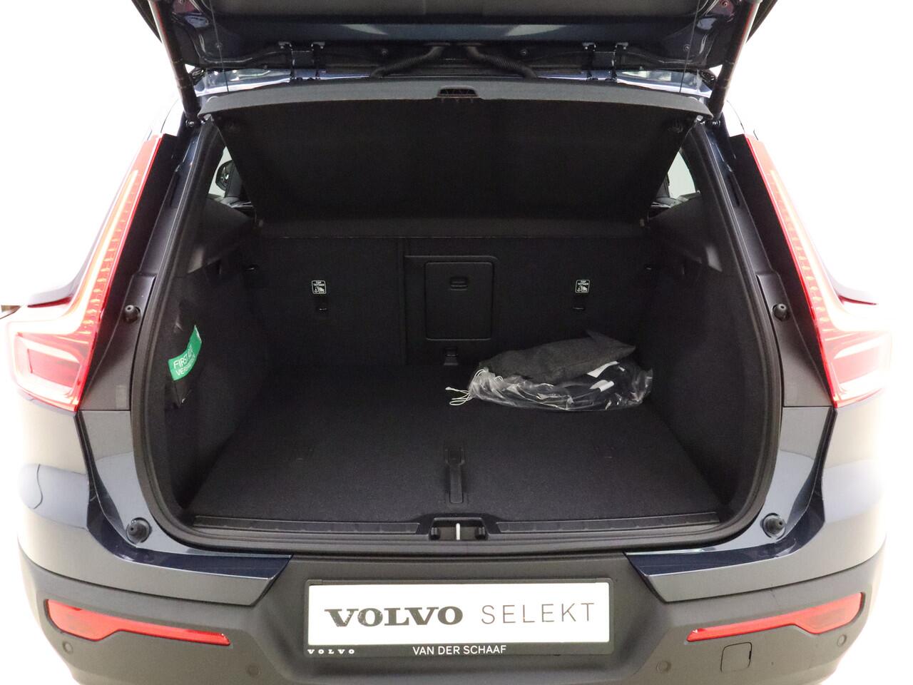 Volvo EX40 Twin Motor Ultra / 17% Bijtelling / MY26 / 20'' / Extra getint glas / Denim Blue /