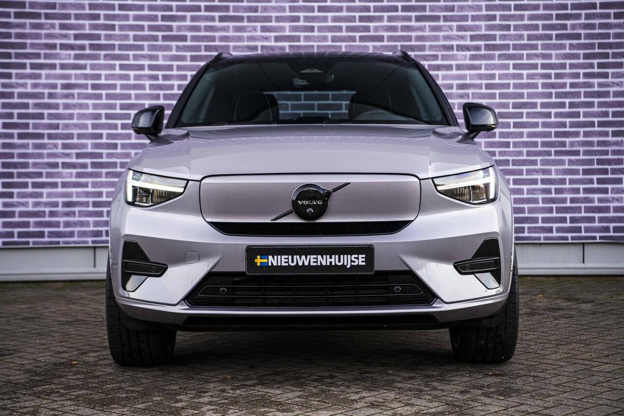 Volvo EX40 Single Motor Extended Range Ultra 82 kWh | Adaptieve Cruise Control | 22" Velgen | Black Pack | Trekhaak | Heico | Schuif/Kanteldak | Stoel + Stuurverwarming | Harman Kardon Audio | Extra Getint Glas Achter |