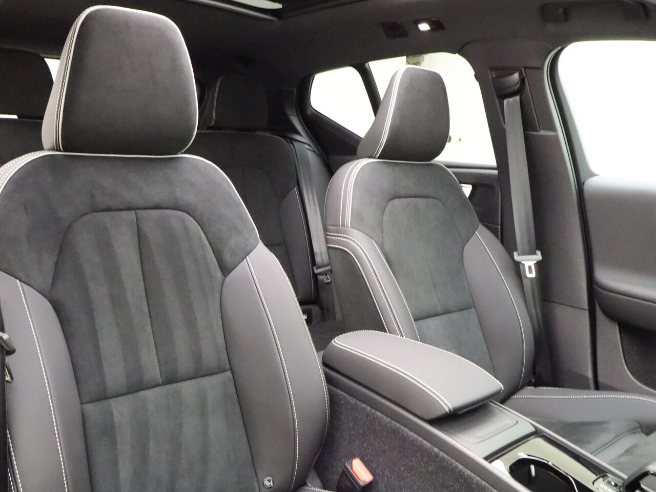 Volvo EX40 Twin Motor Ultra / MY26 / 20'' / Extra getint glas / Denim Blue /