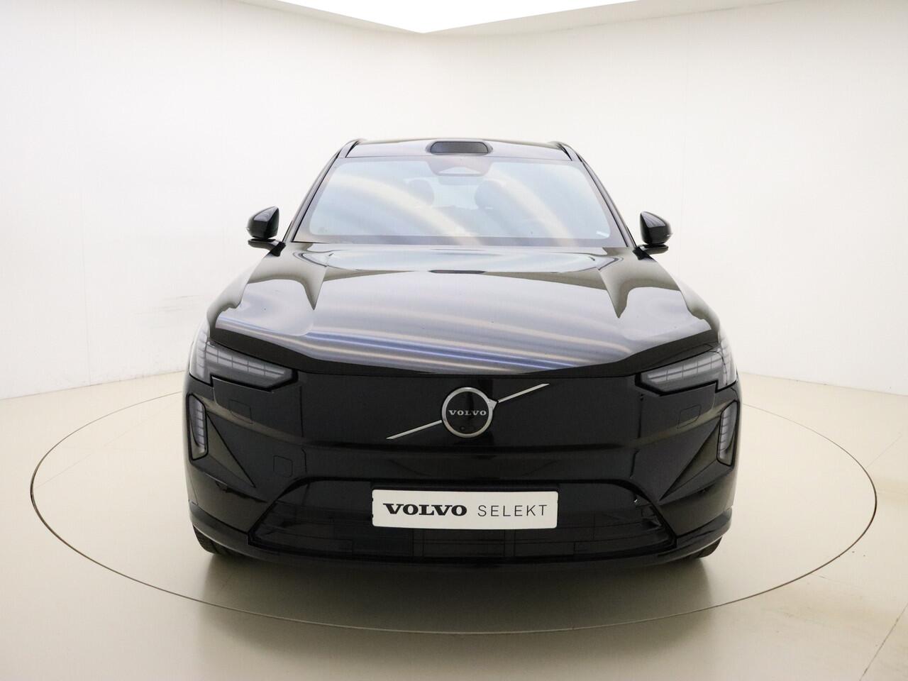 Volvo EX90 Twin Motor Perf. Ultra 7p. / Bowers&Wilkins Audio / Luchtvering / Pilot Assist Pack / Climate Pack / Extra Getint glas /